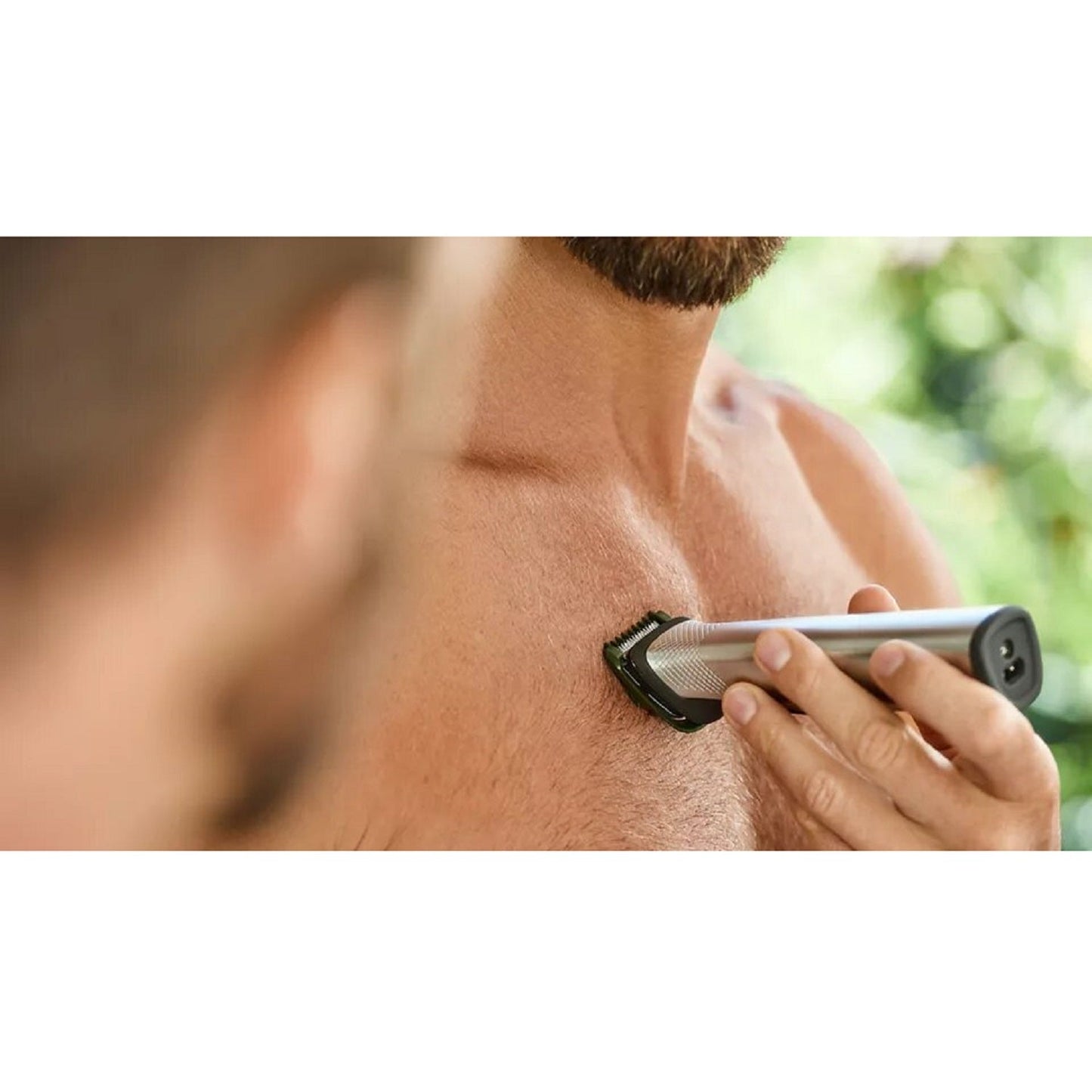Philips Series 7000 Multigroom Wet/Dry Shaver (Refurbished)